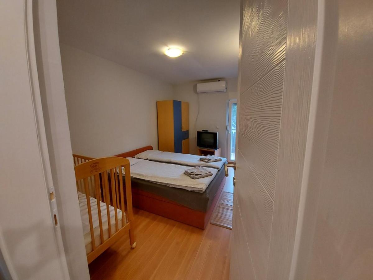 Perucac Apartment Eksteriør bilde